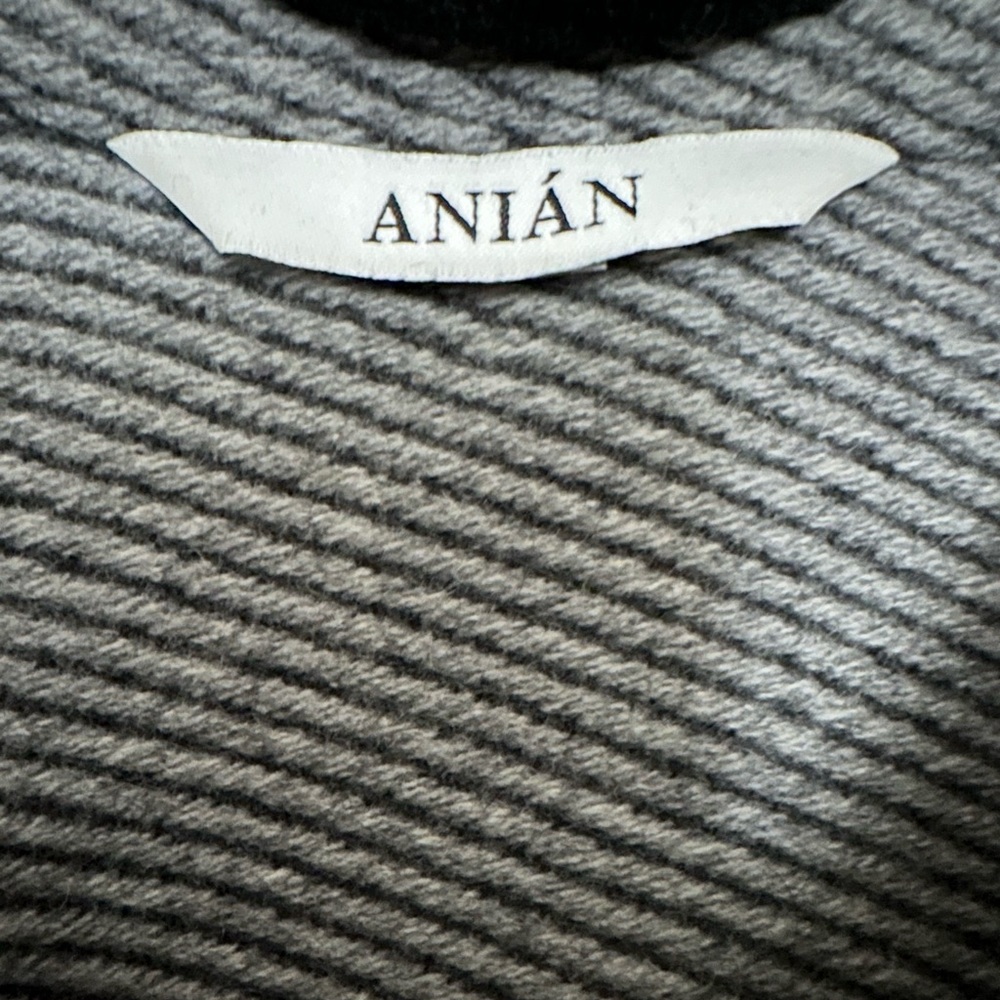 Anian Jericho Wool Coat - Picture 4 of 5